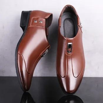 Luxusný Klasický Muž Ukázal Šaty Topánky Mens Patent Kožené Čierne Svadobné Topánky Oxford Formálne Topánky Lesklý Módny Návrhár Obuvi